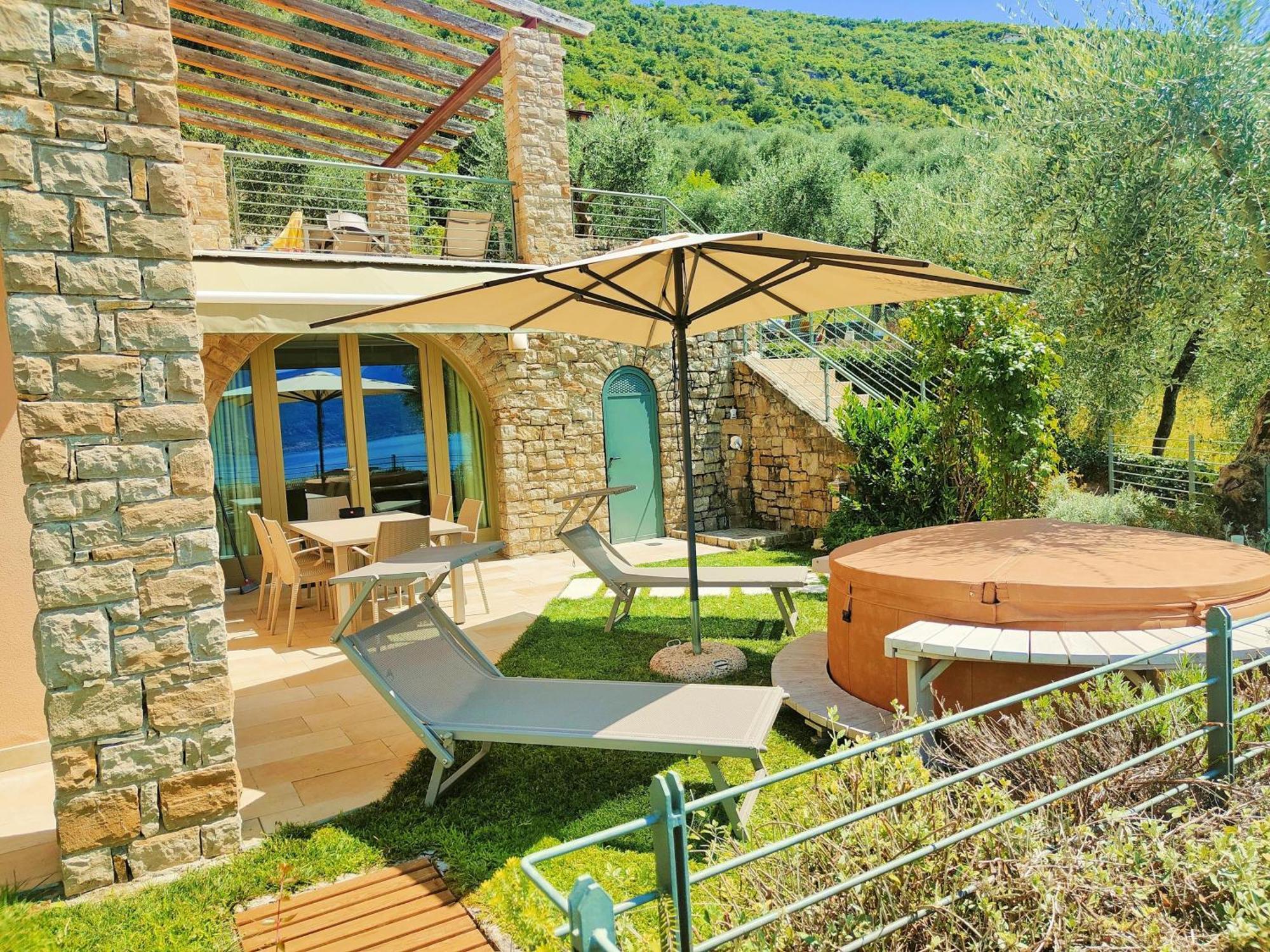 Villa Al Feudo Brenzone sul Garda Dış mekan fotoğraf
